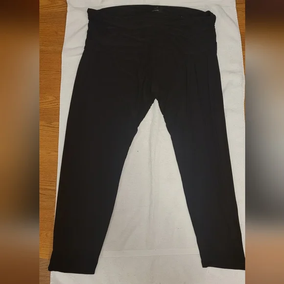 Forever 21 Plus Size Black Ruched Waist Pants - Picture 6 of 9